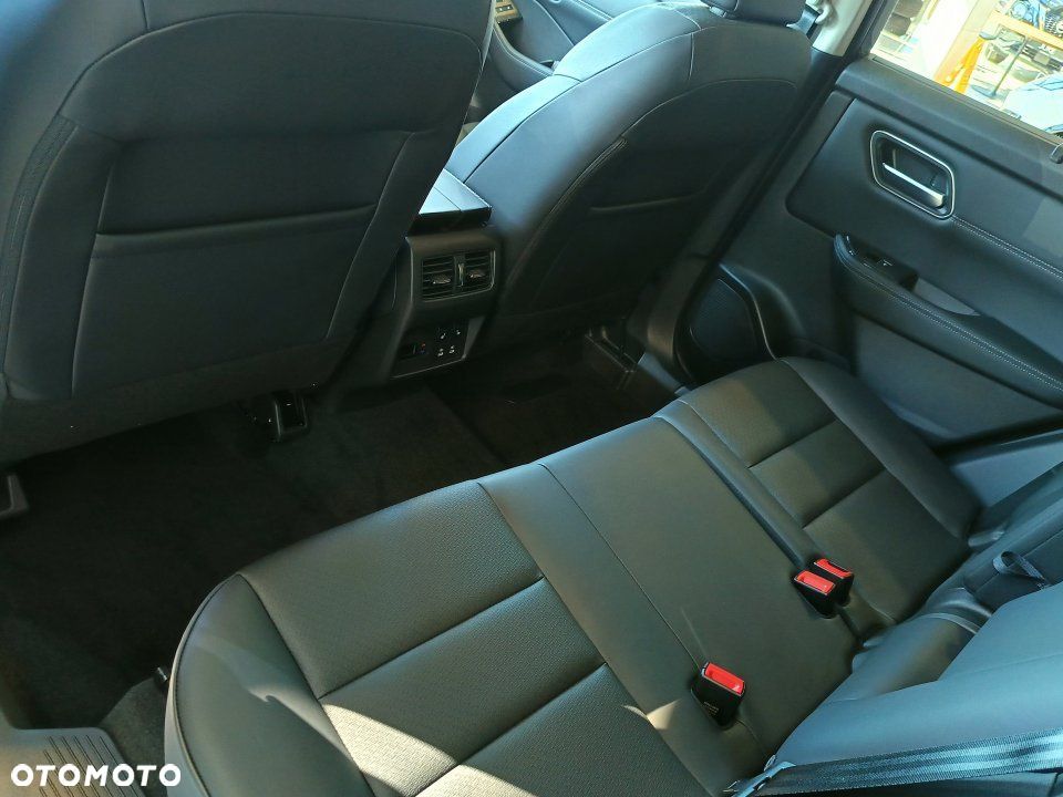 Nissan X-Trail - 17