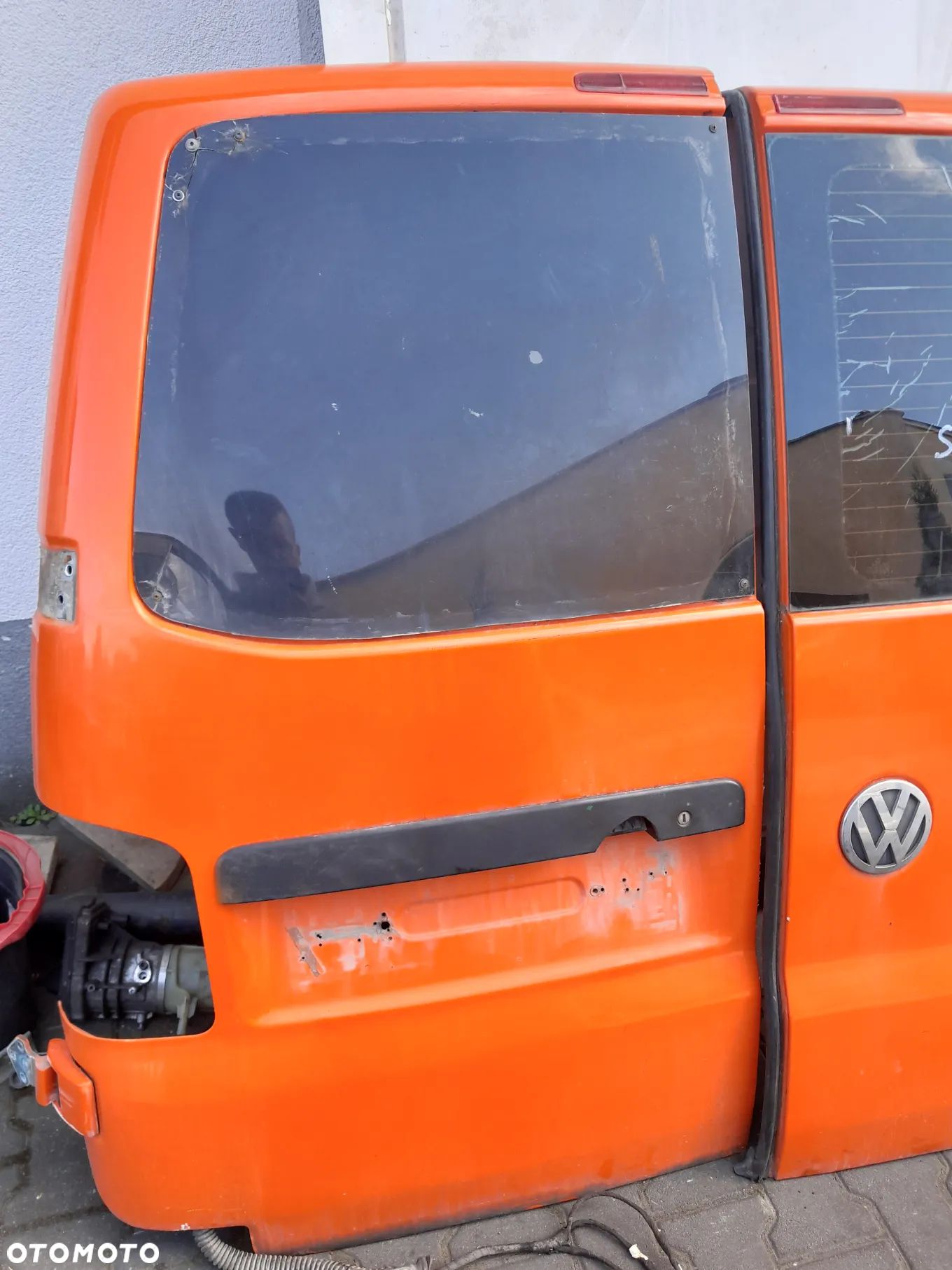 Drzwi lewe tylne VW T5 - 1