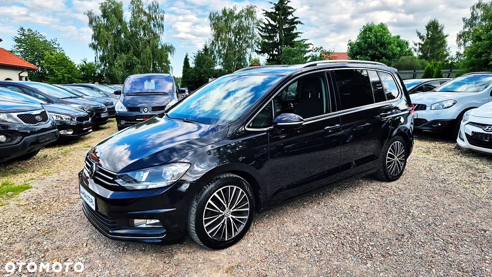 Volkswagen Touran - 20