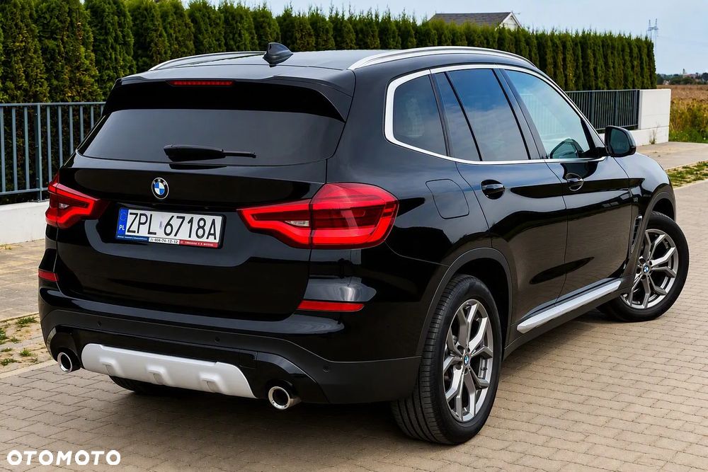 BMW X3 xDrive20d Luxury Line sport - 7