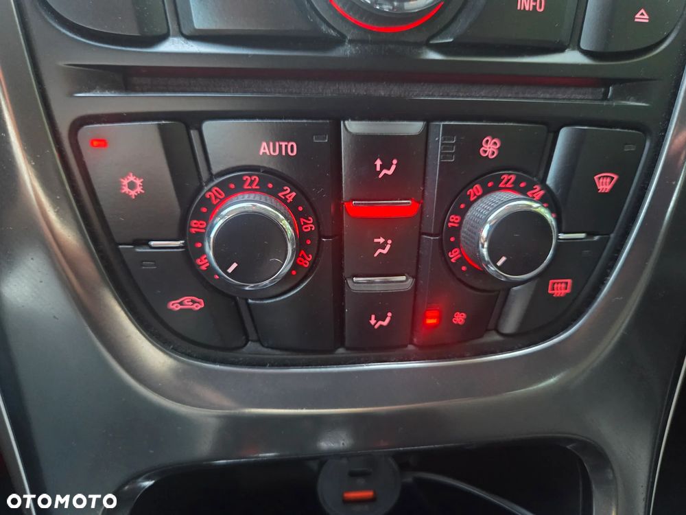 Opel Astra 1.4 Turbo Style - 19