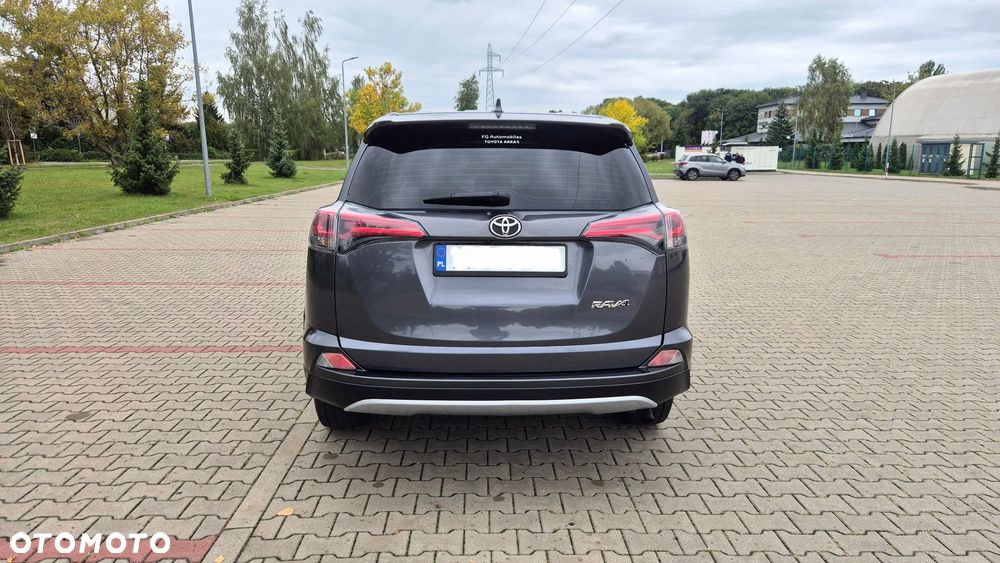 Toyota Rav4 2016 photo 5
