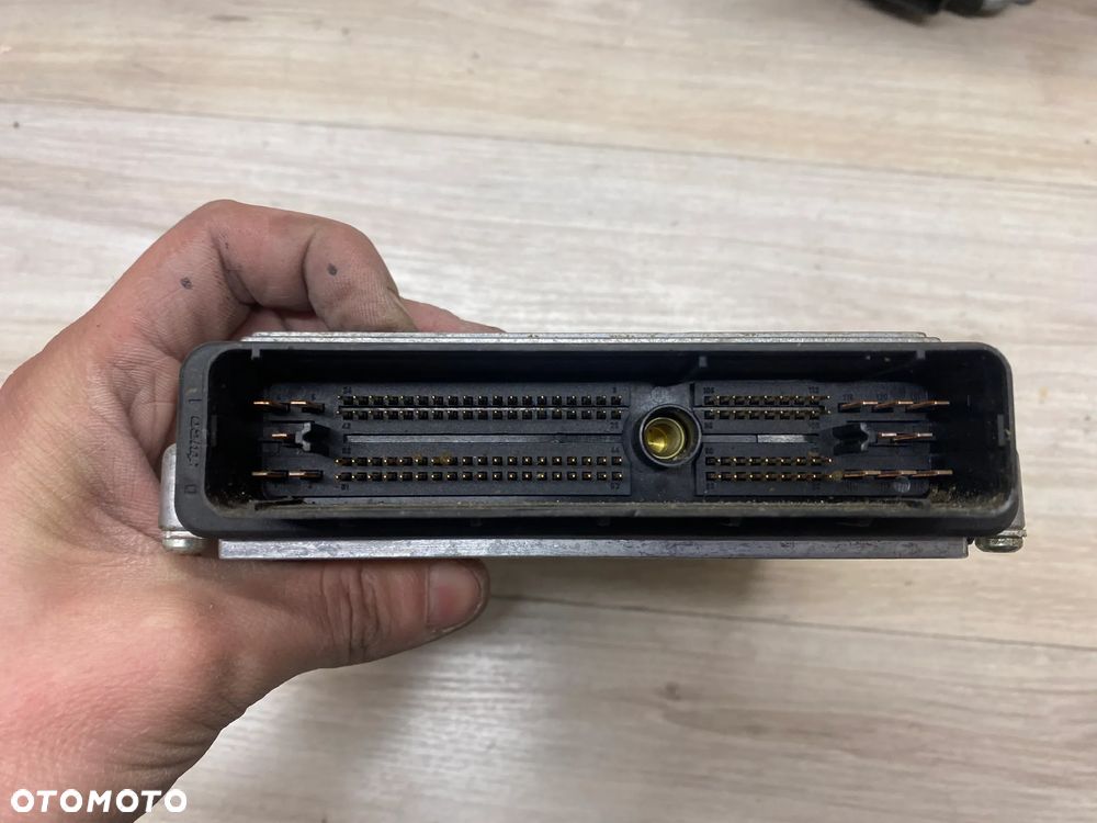 KOMPUTER STEROWNIK SILNIKA ECU JAGUAR X-TYPE 6X4312A650AC 28029332 R0411C033C - 3