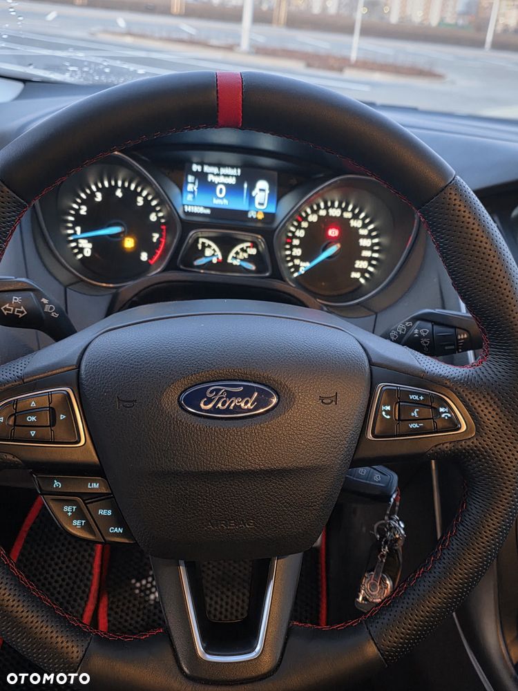 Ford Focus - 7