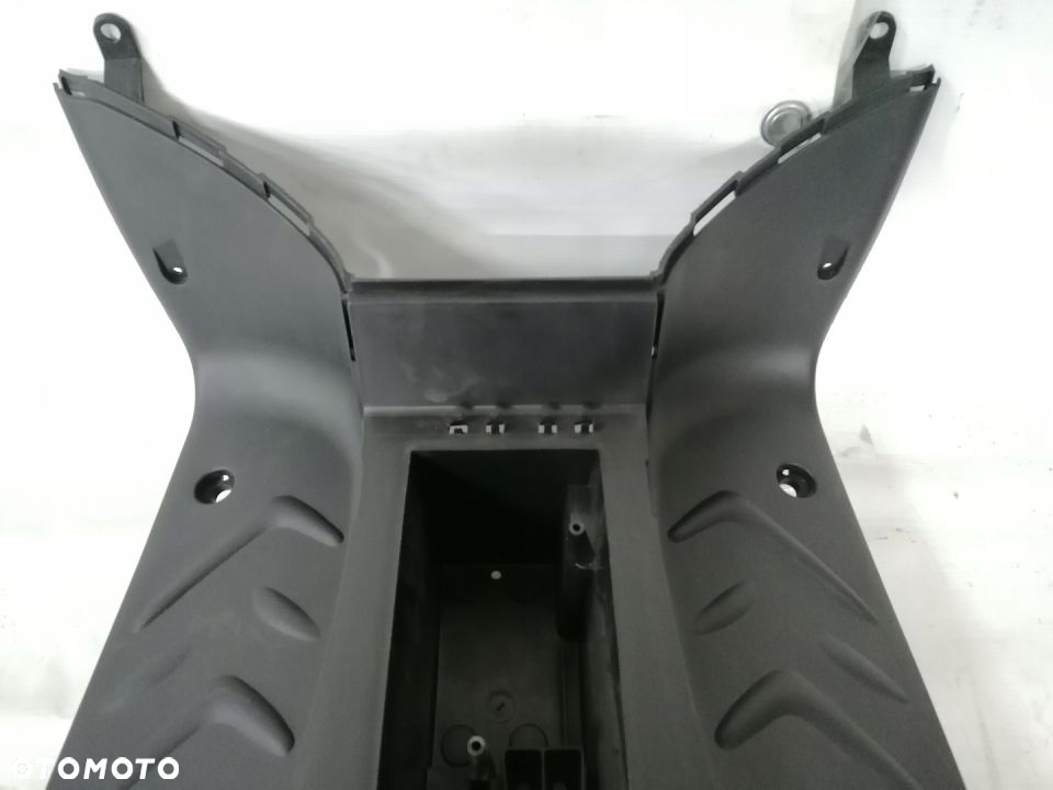 KYMCO SUPER 8 owiewka podest podłoga kokpit - 4