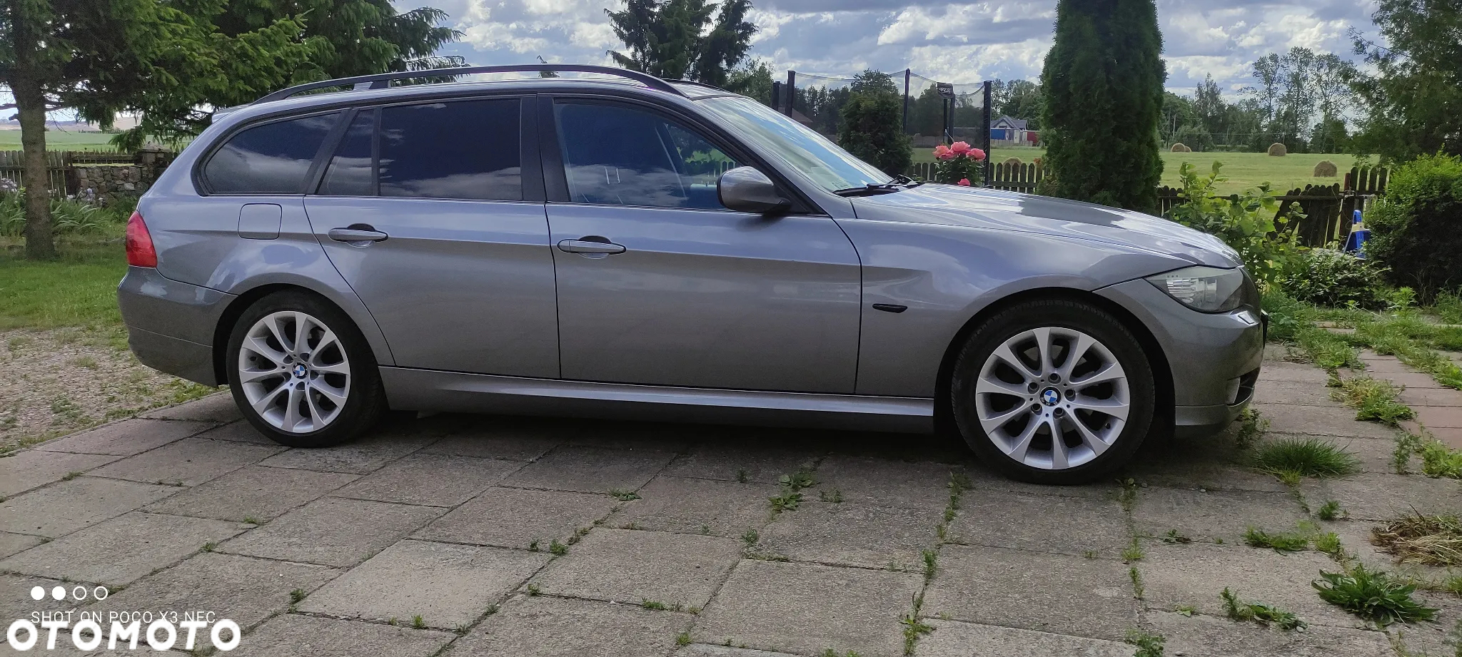 BMW Seria 3 320i - 9