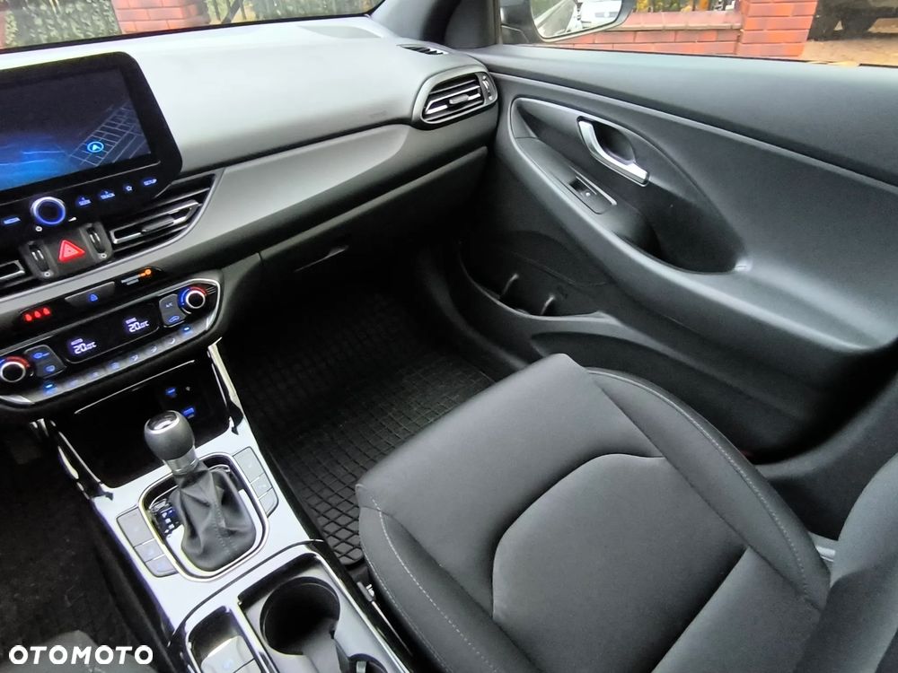 Hyundai i30 1.5 T-GDI 48V Smart DCT - 21