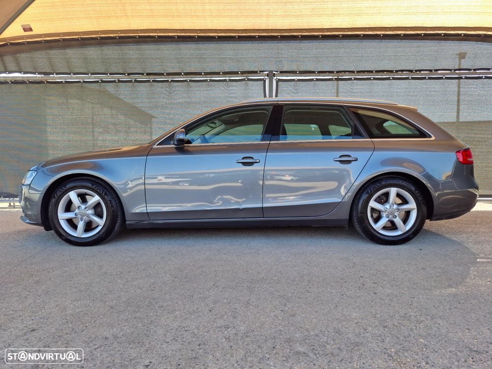 Audi A4 Avant 2.0 TDI Business Line - 13