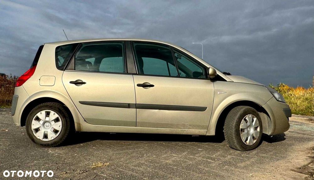 Renault Scenic - 5