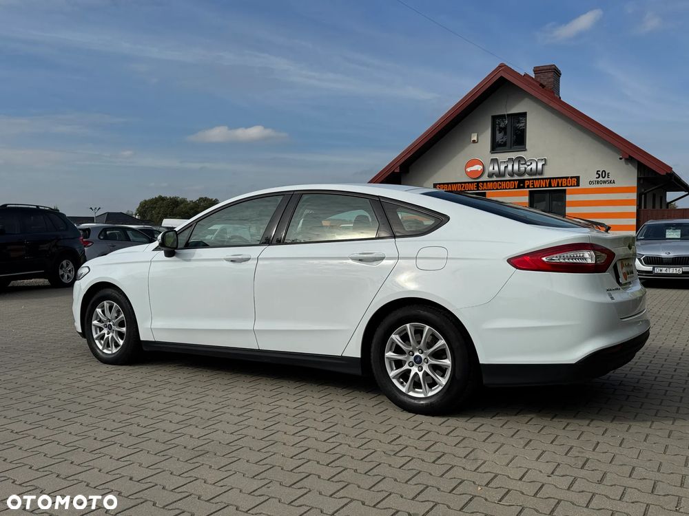 Ford Mondeo 2.0 TDCi Ambiente PowerShift - 12