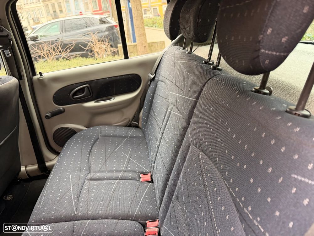 Renault Clio 1.2 16V Extreme - 16