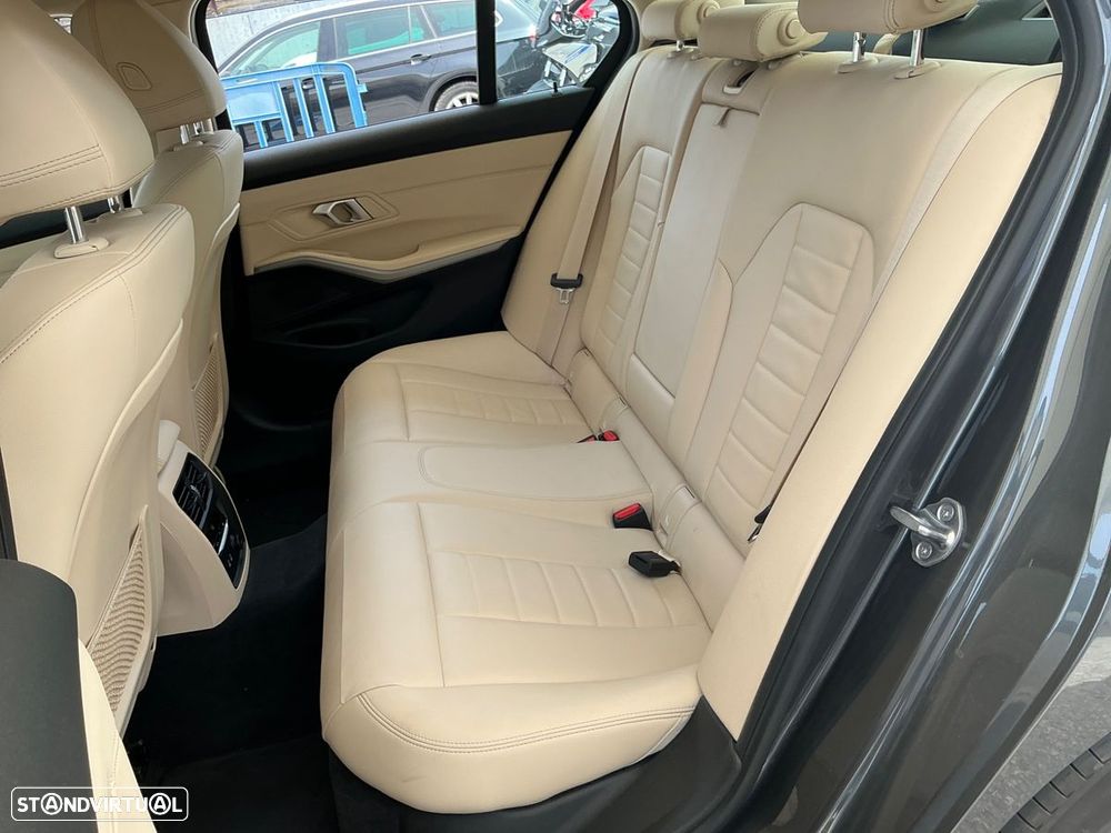 BMW 320 d Advantage Auto - 9