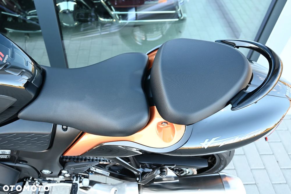 Suzuki GSX-R - 18