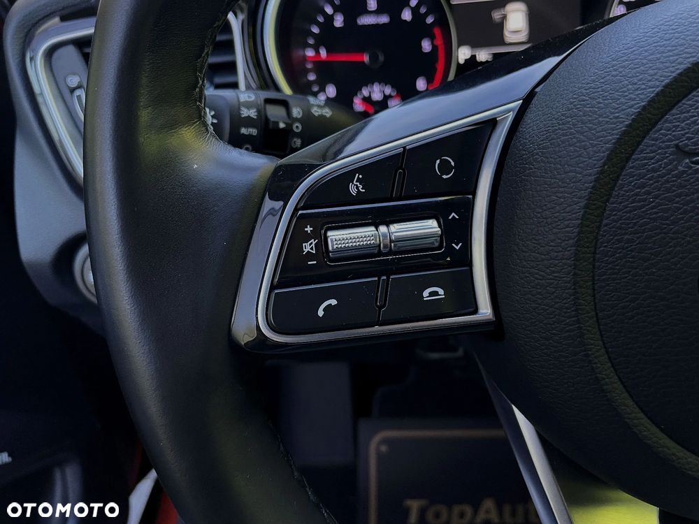 Kia XCeed 1.6 CRDi SCR L Business Line DCT - 23