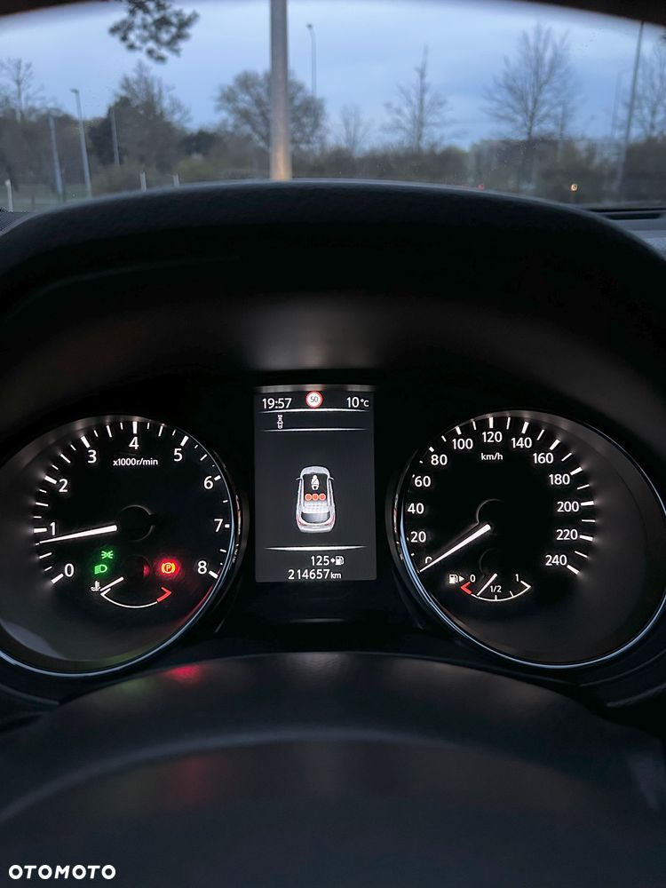 Nissan Qashqai - 13
