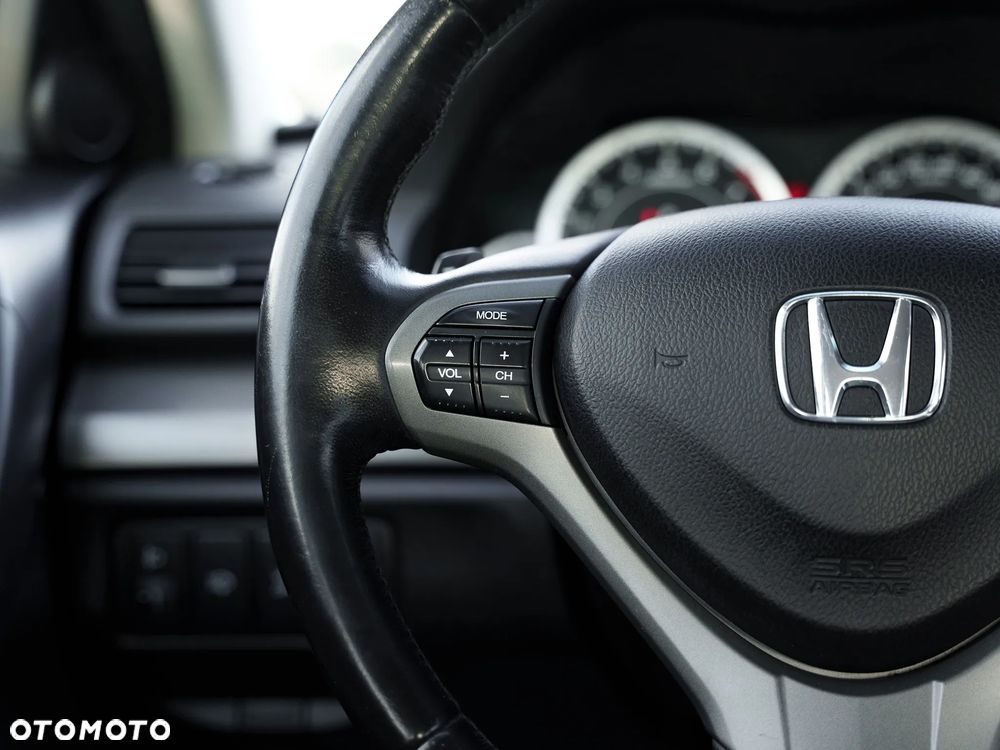 Honda Accord - 26