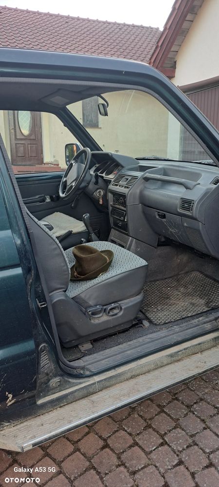 Mitsubishi Pajero 2.5 TD GLS - 4