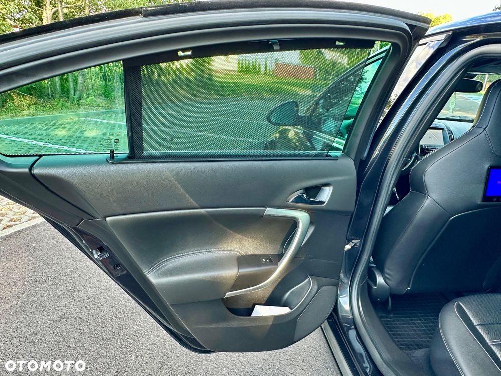 Opel Insignia - 33
