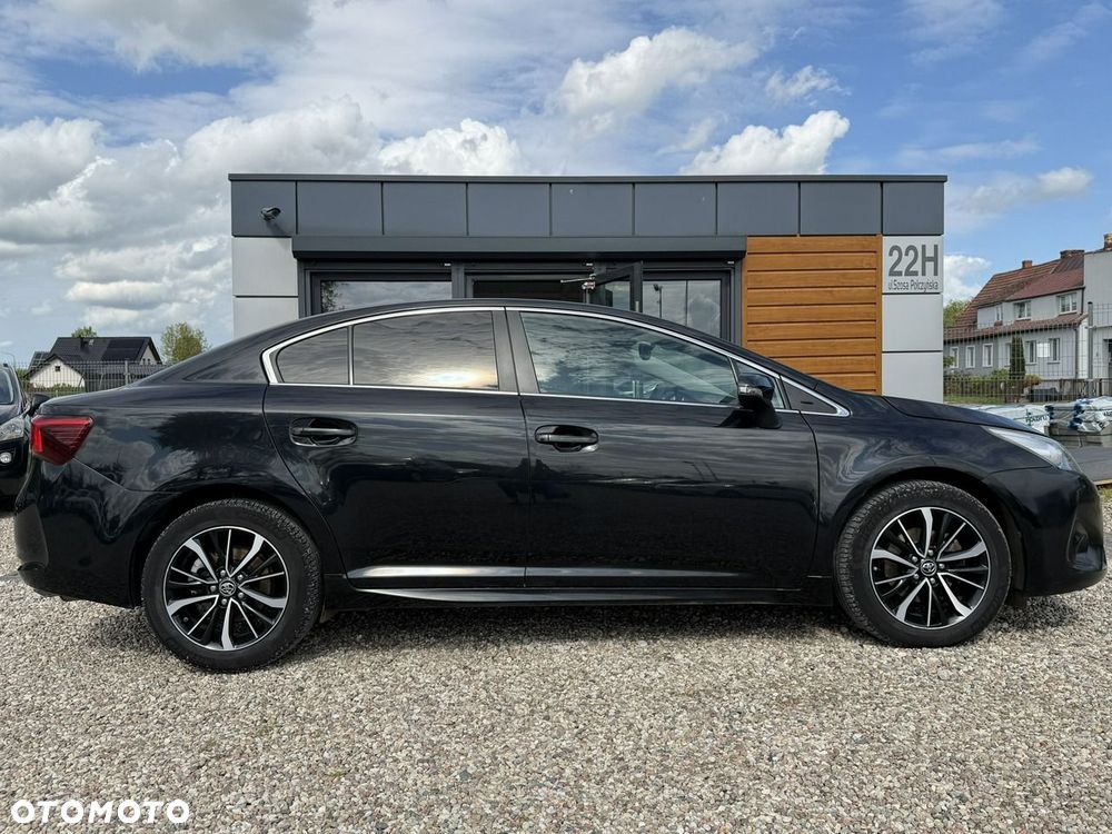 Toyota Avensis - 5