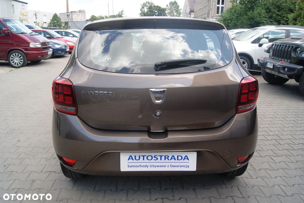 Dacia Sandero - 4