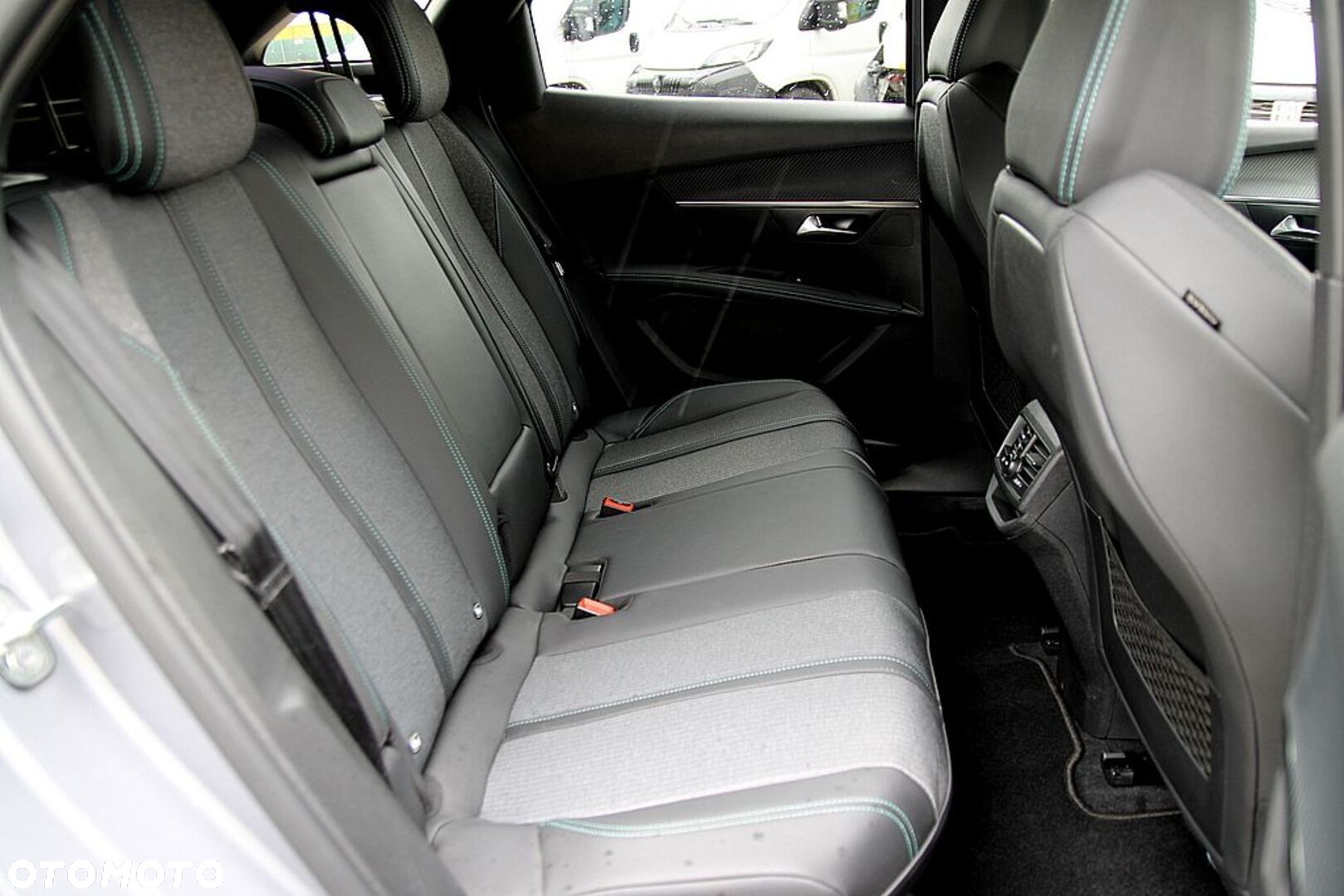 Peugeot 3008 - 24