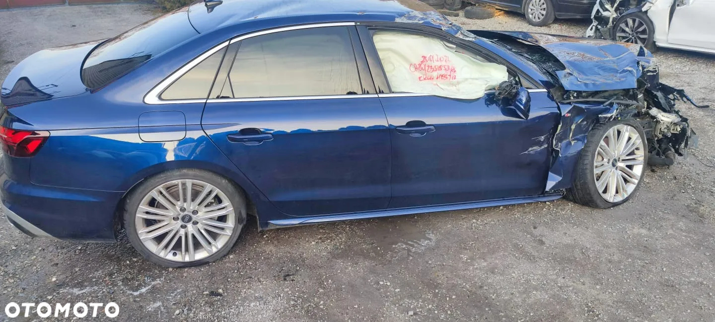 Audi A4 40 TFSI mHEV S Line S tronic - 5