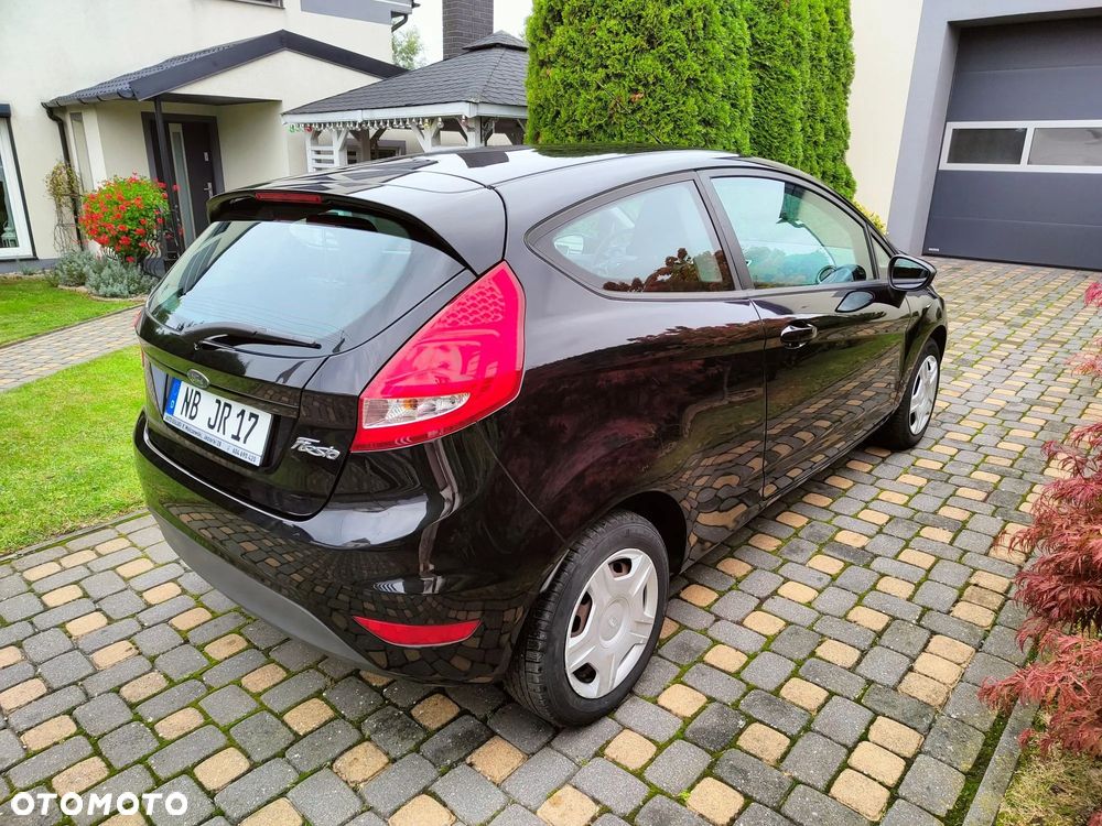 Ford Fiesta 1.25 Ambiente - 6