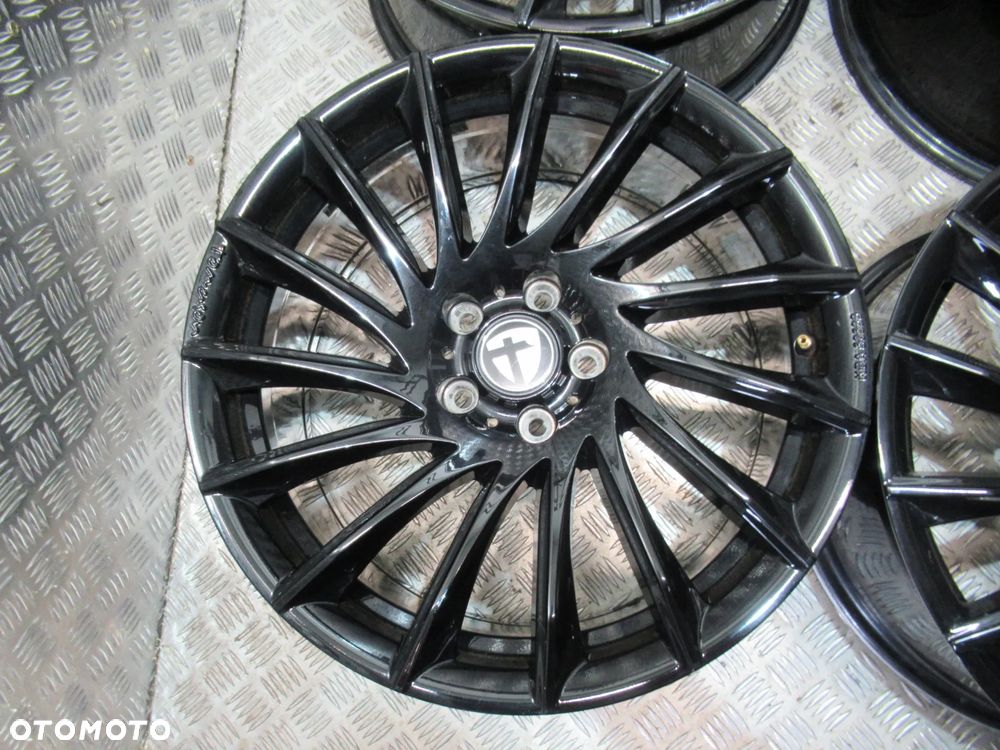 Felgi TOMASON Ford Volvo 8Jx18 et40 5x108 - 6