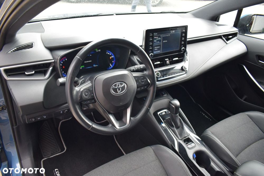 Toyota Corolla 2.0 Hybrid Comfort - 16