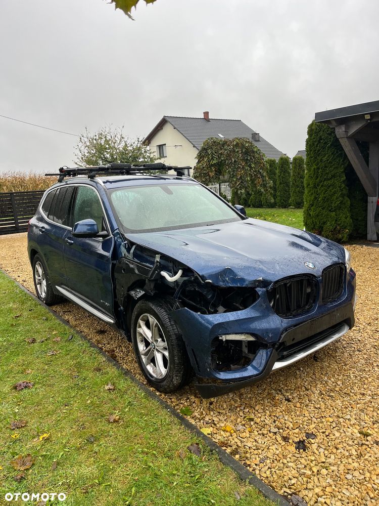 BMW X3 xDrive30i Advantage - 9
