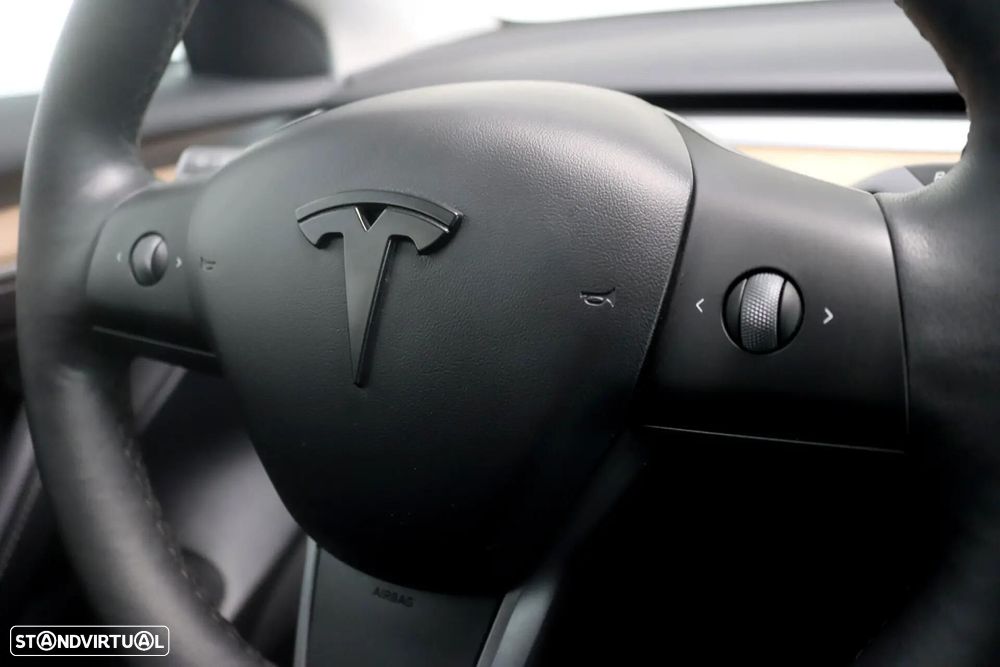 Tesla Model 3 Standard Range Plus RWD - 26