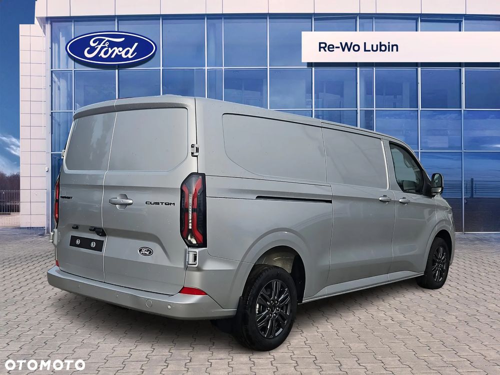 Ford Tranist Custom - 4