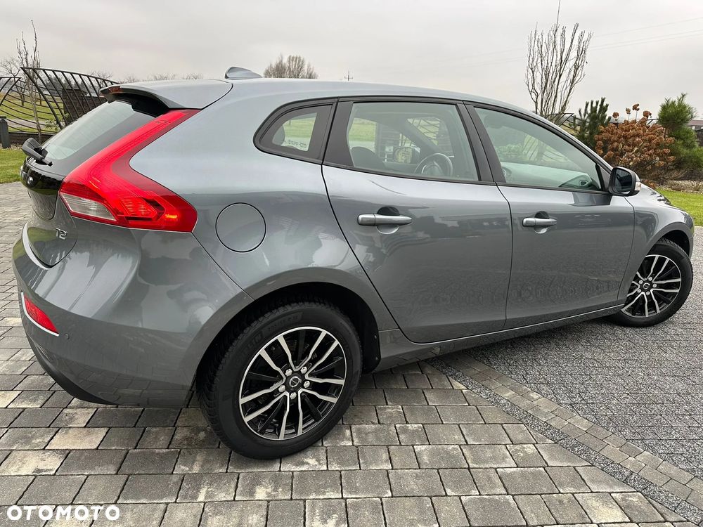 Volvo V40 T2 Geartronic Momentum - 3