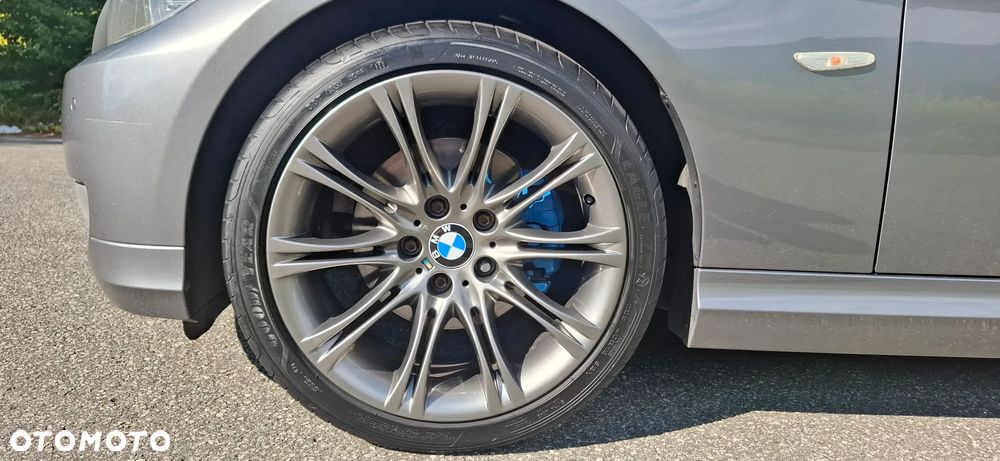 BMW Seria 3 320d - 16