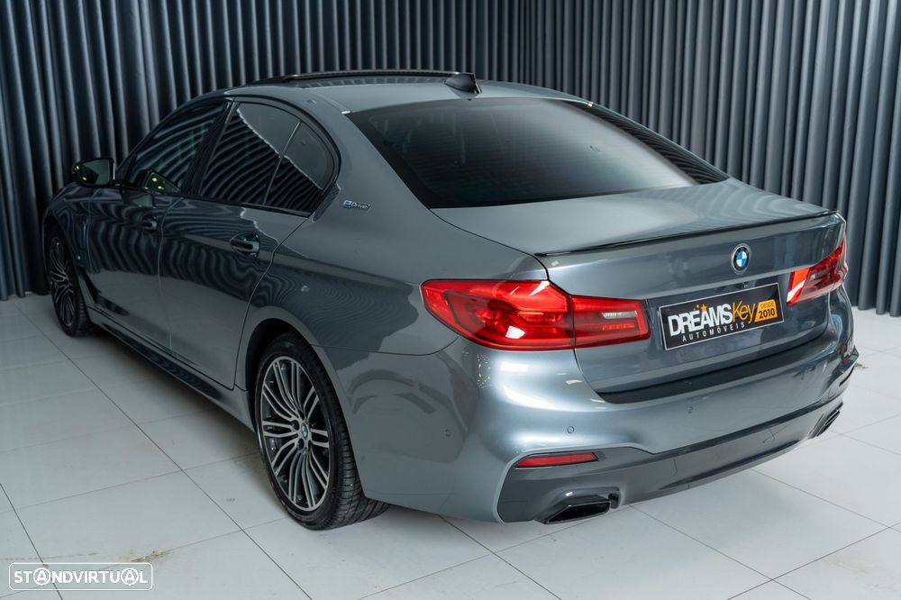 BMW 530 e Pack M - 23