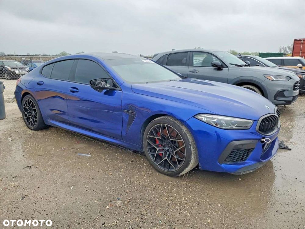 BMW M8 - 6