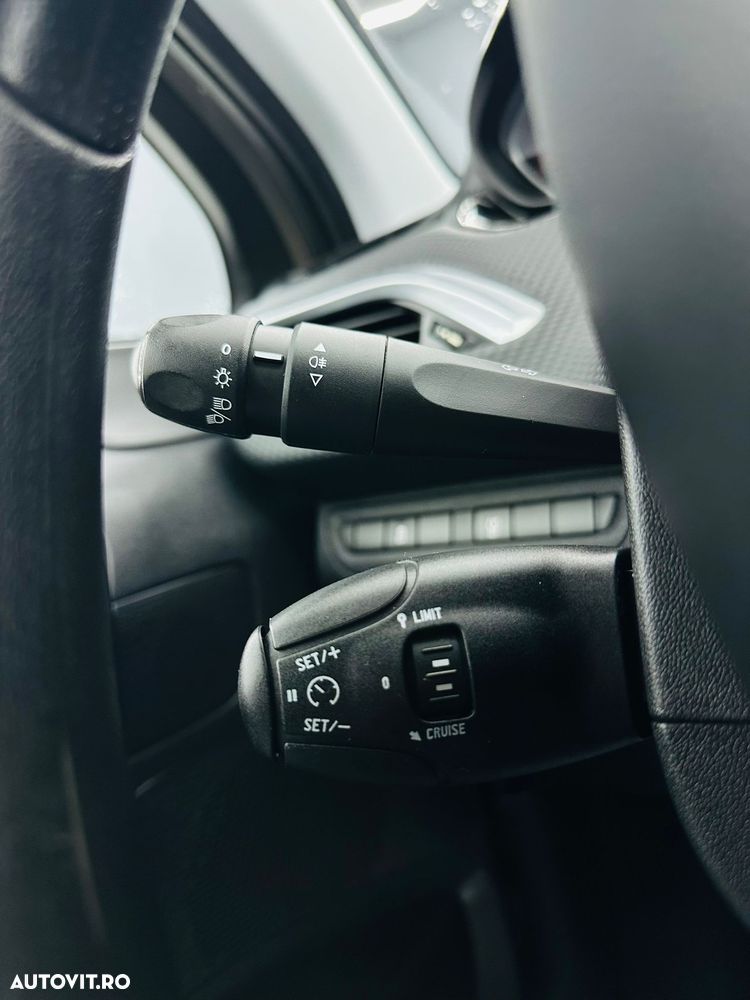 Peugeot 2008 1.6 BlueHDi FAP Active - 26