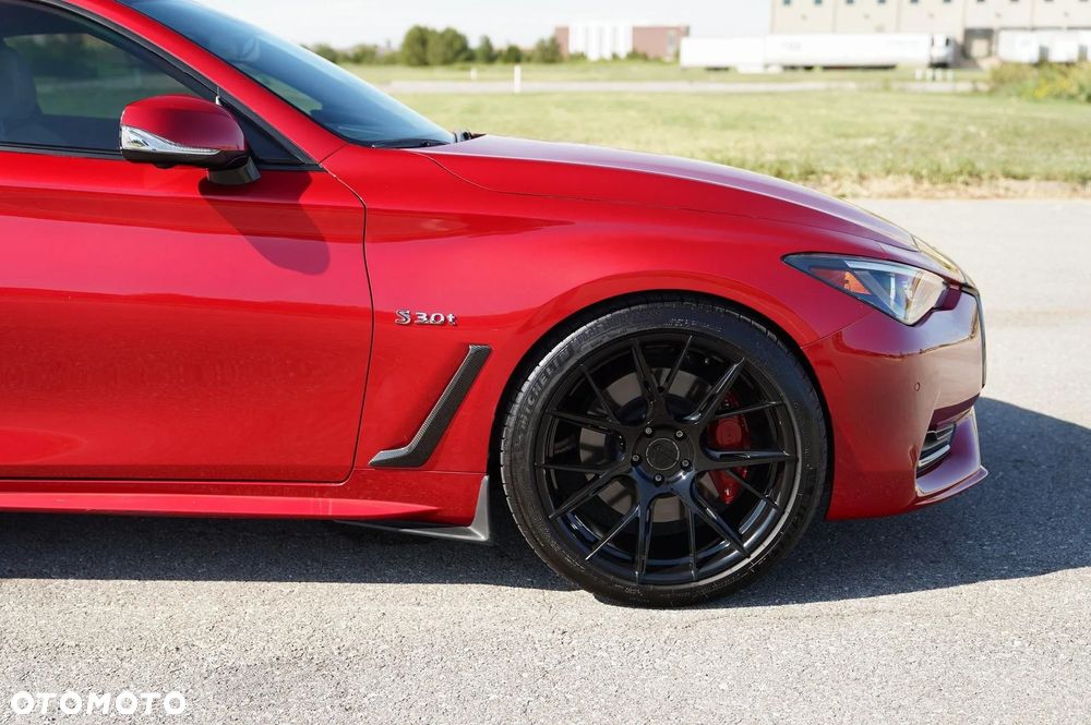 Infiniti Q60 3.0t AWD Sport Tech - 16