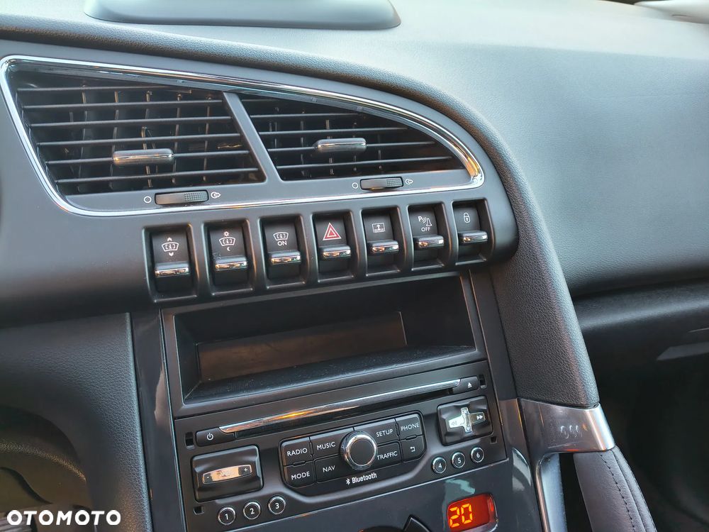 Peugeot 3008 HDi 115 Allure - 27