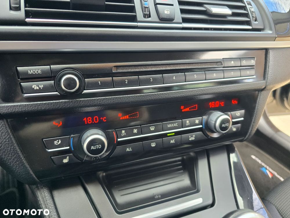 BMW Seria 5 - 32