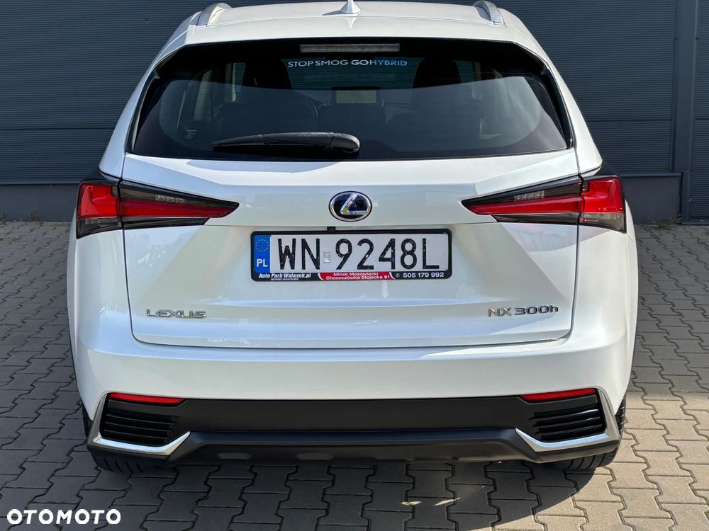 Lexus NX 300h Elegance Optimum AWD - 26
