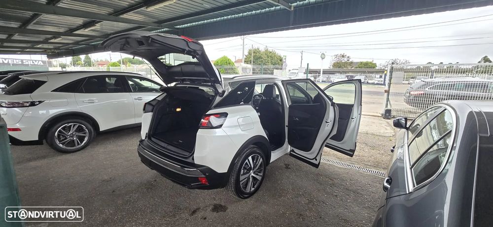 Peugeot 3008 1.6 Hybrid Allure Pack e-EAT8 - 35
