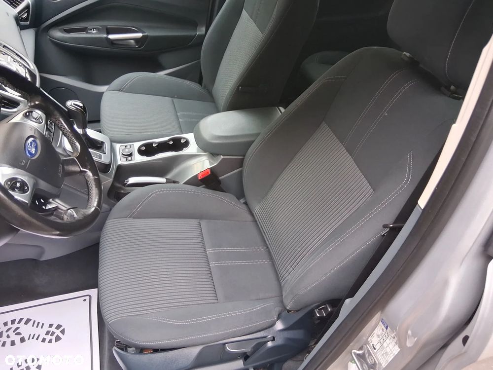 Ford Grand C-MAX 2.0 TDCi Titanium - 16