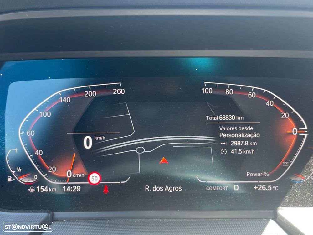 BMW 118 i Pack Desportivo M Auto - 3