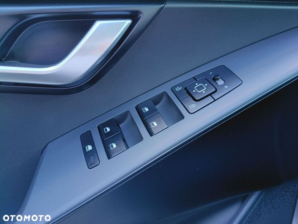 Kia Niro 1.6 GDI Hybrid M - 20