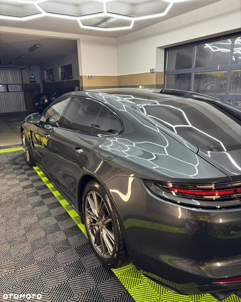 Porsche Panamera Turbo Executive - 10