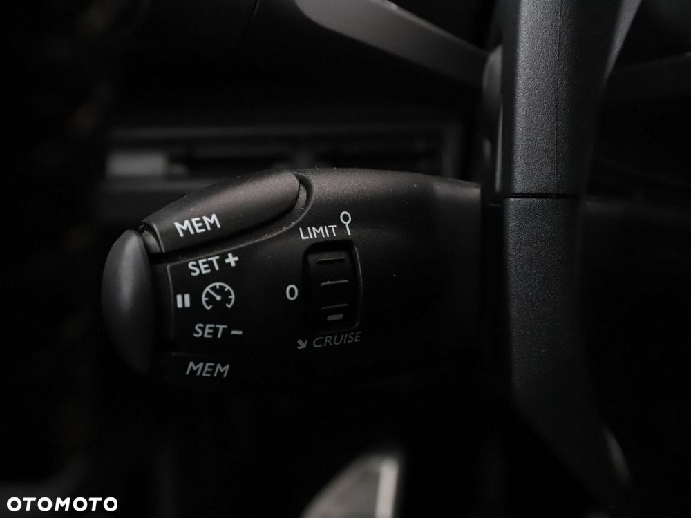 Peugeot 3008 - 31
