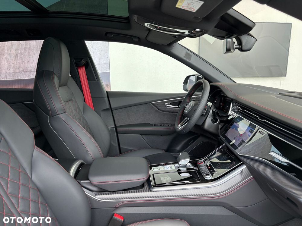 Audi Q8 - 14