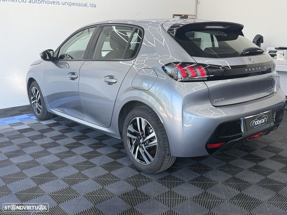 Peugeot 208 1.2 PureTech Allure Pack - 10