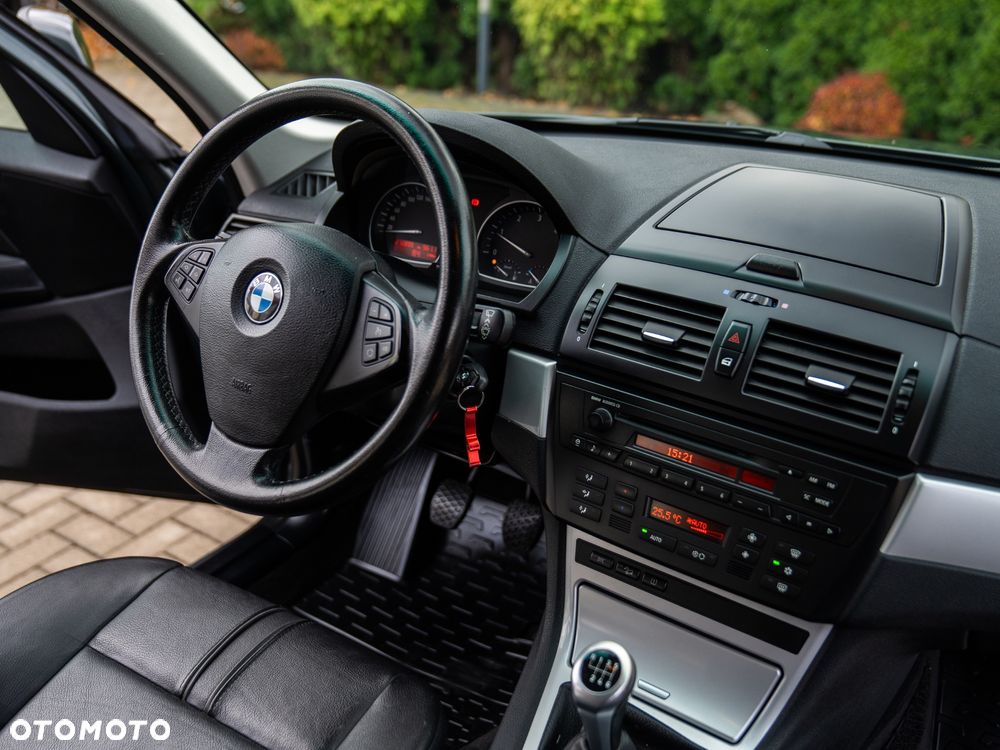 BMW X3 2.0d - 25